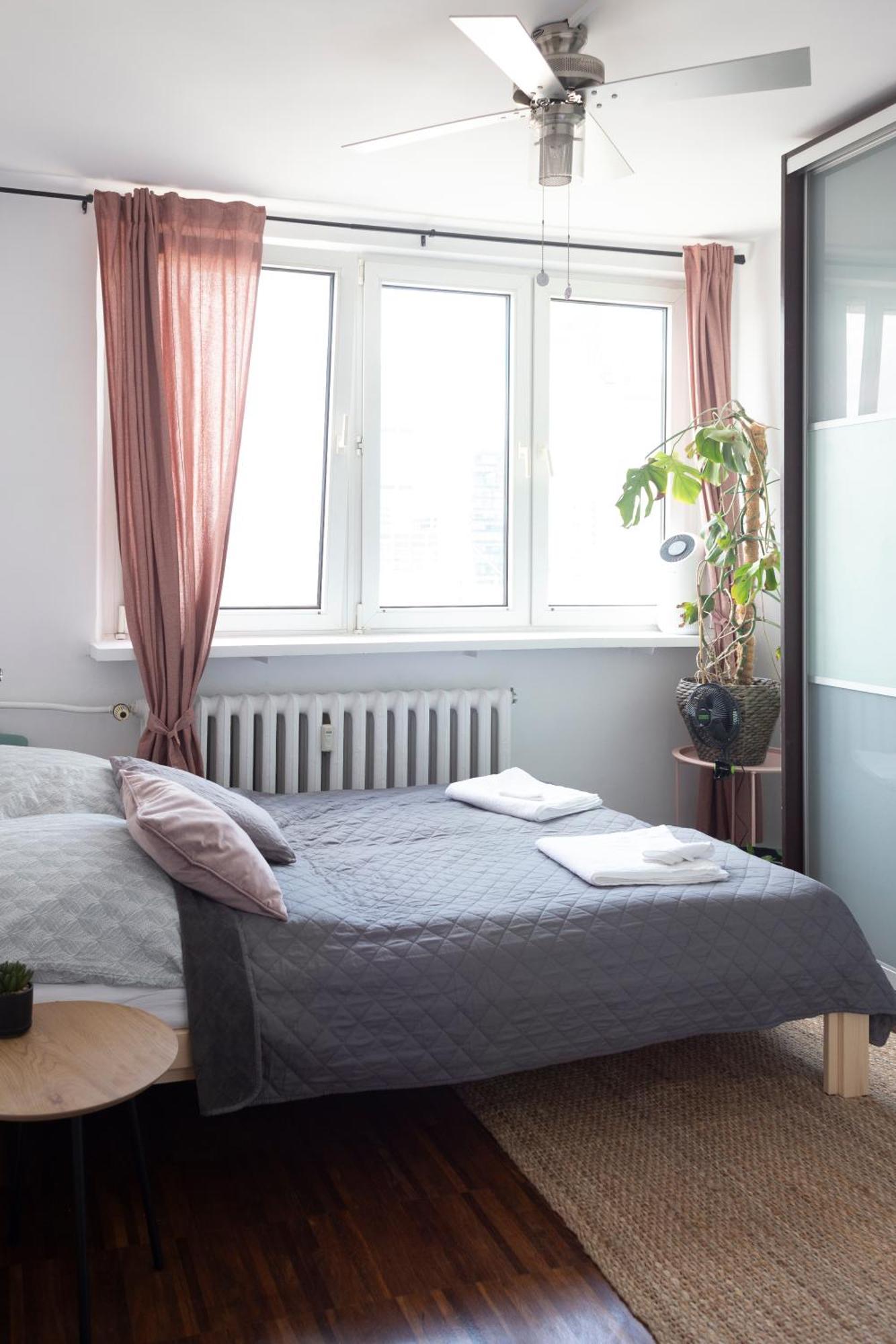 Iron Sunset Apartment وارسو المظهر الخارجي الصورة